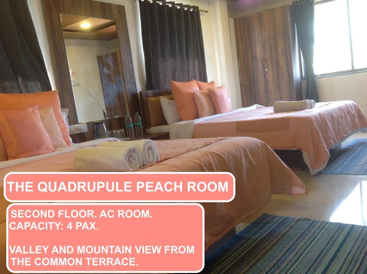 D's Den Hotell Panchgani Eksteriør bilde